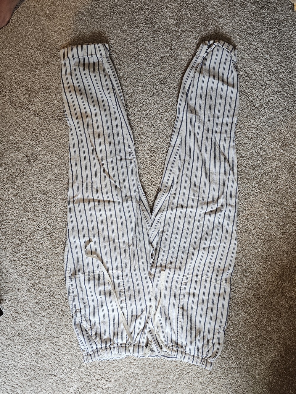 Joie Striped Drawstring Linen-Blend Pants - White & Navy - Picture 6 of 7